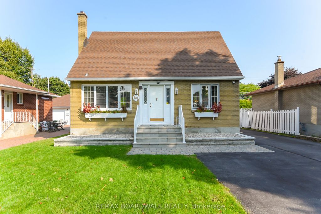 Photo of 323 Fullerton Avenue, Overbrook - Castleheights and Area, ON K1K 1K2 (MLS # X12764576)