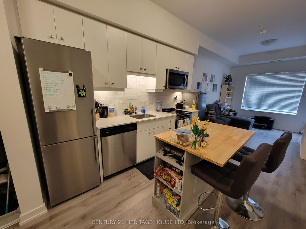 Photo of 247 Northfield Drive E #110, Waterloo, ON N2K 0H2 (MLS # X12532448)