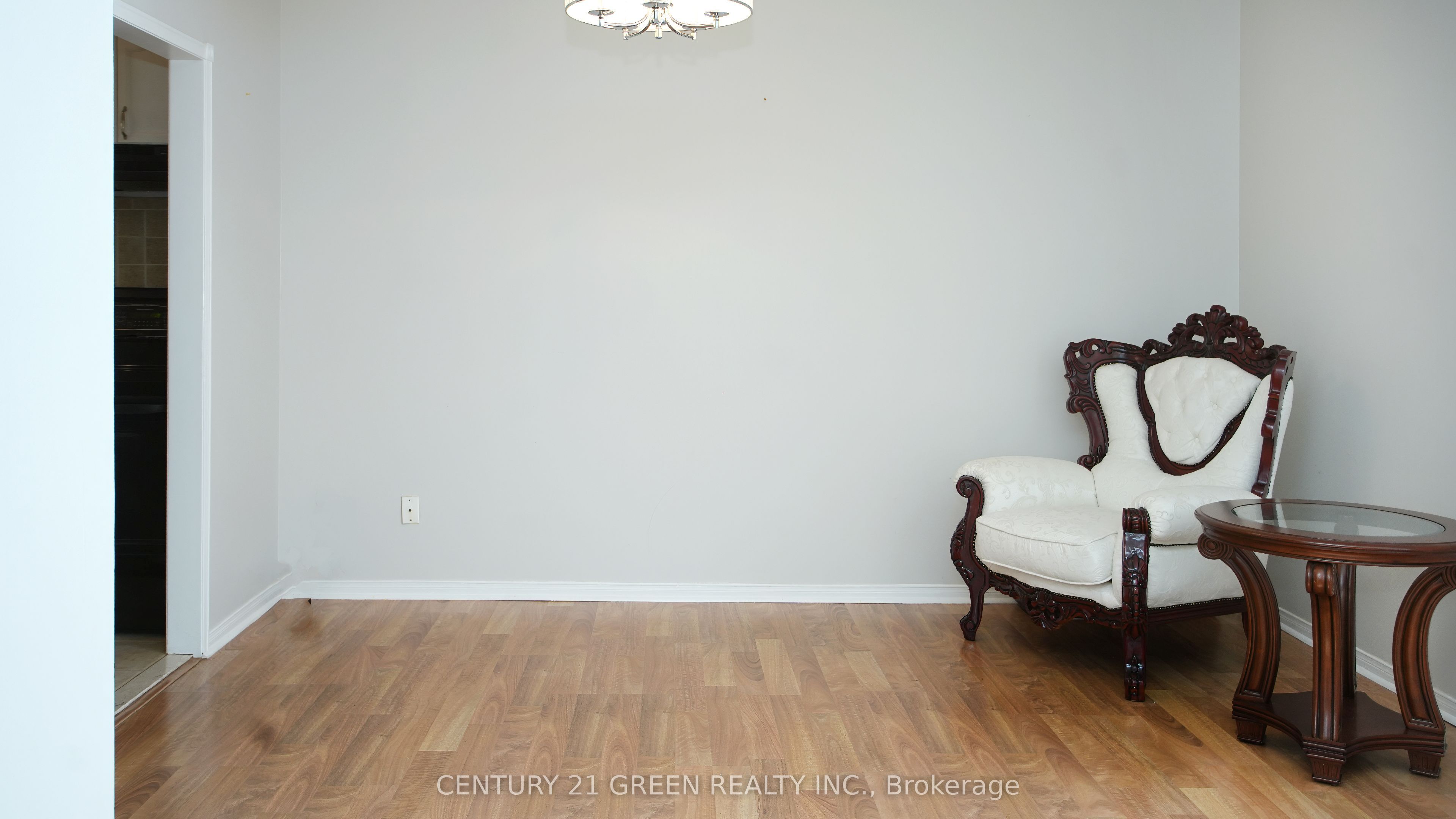 836 Avocado Crescent