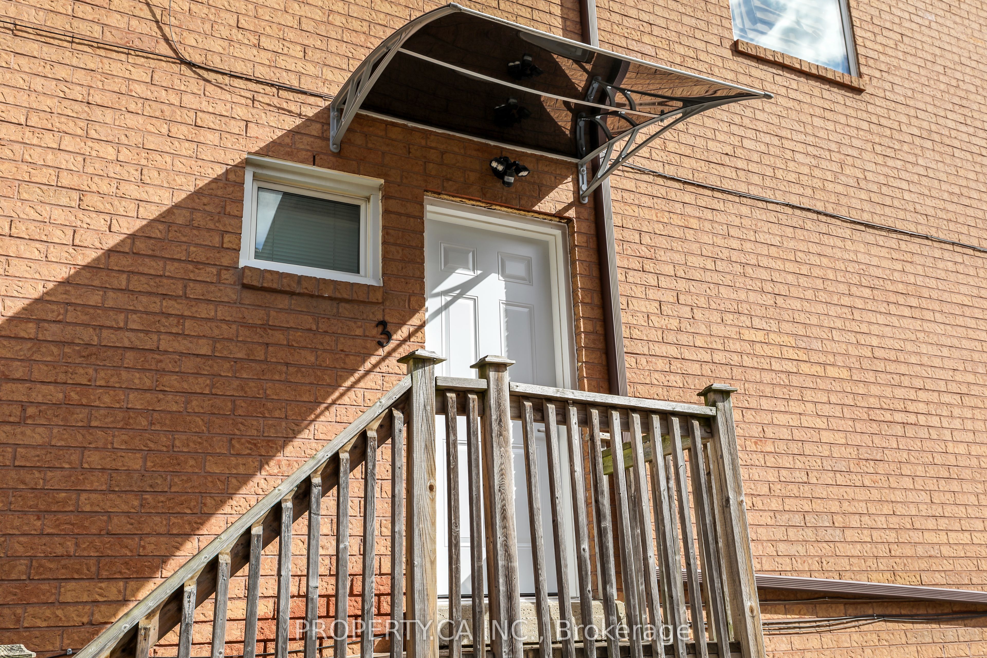 121 Melrose Street 3