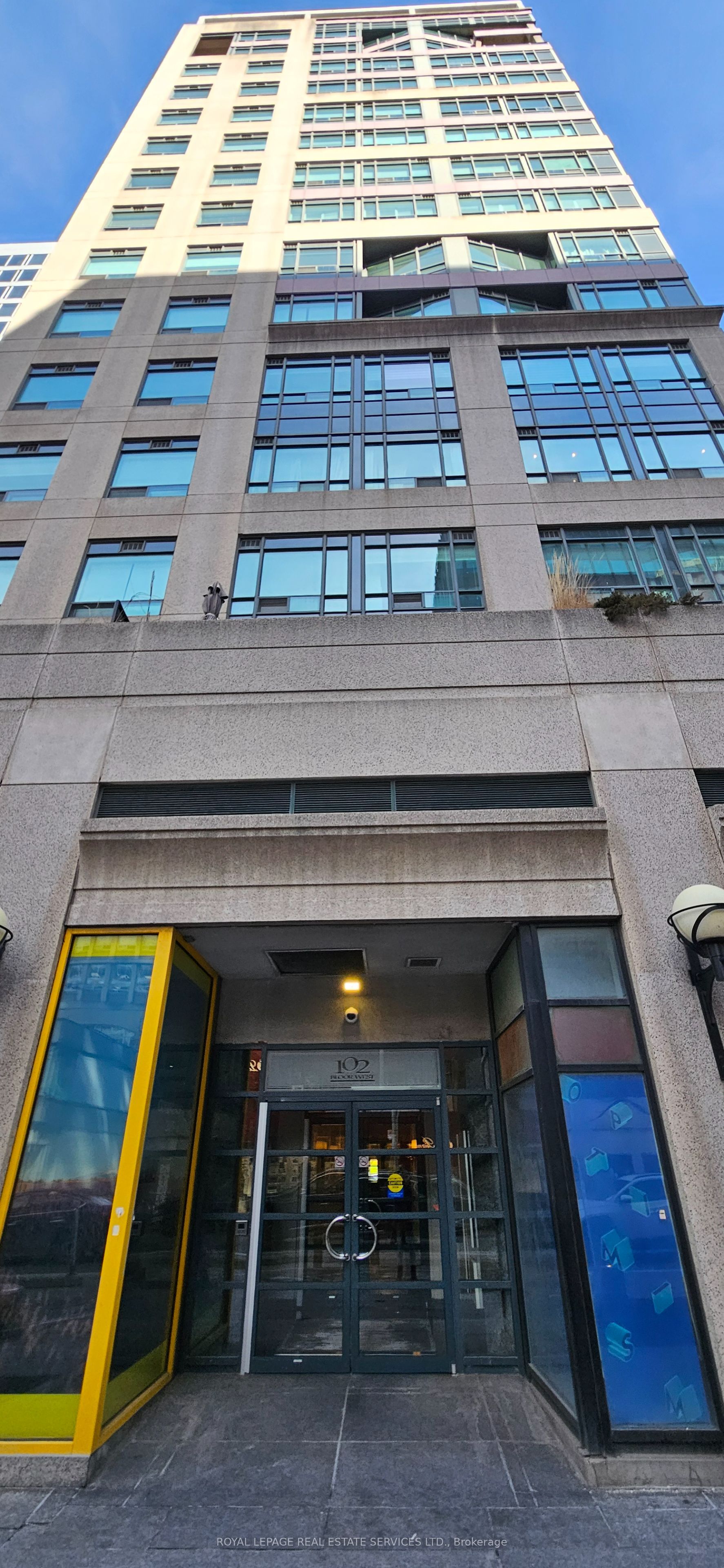 102 Bloor Street W 306