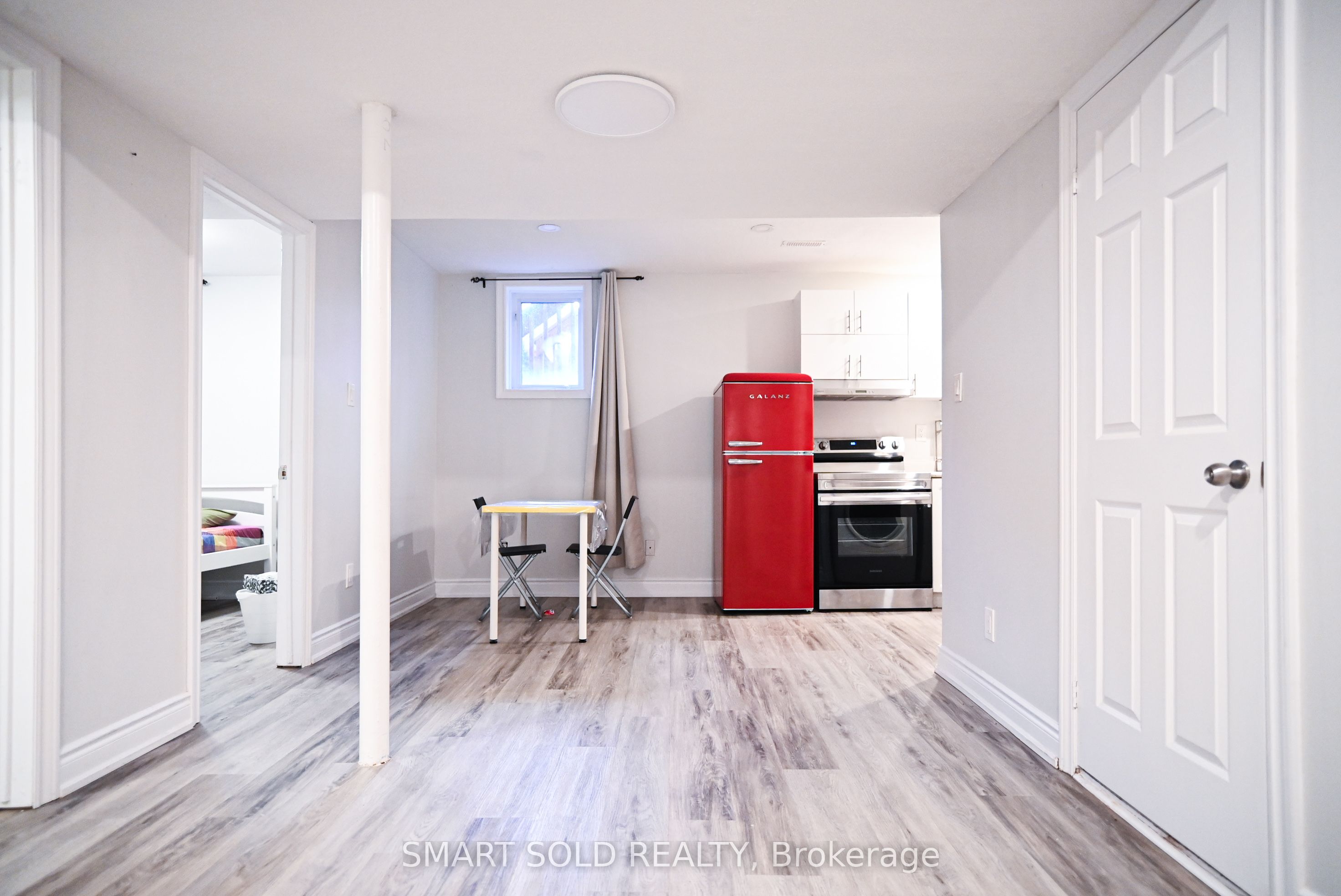 22 Vandervoort Drive Bsmt