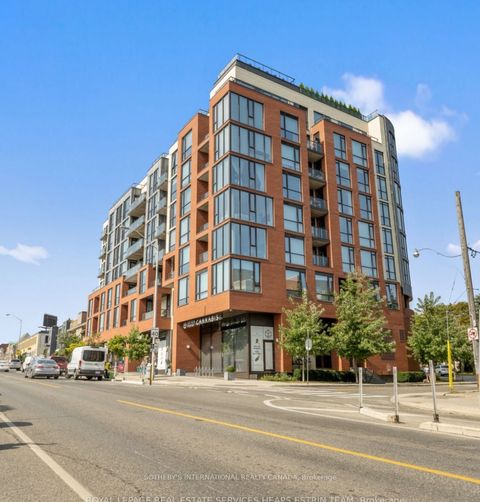 2118 Bloor Street W 703 Toronto ON M6S 0A6
