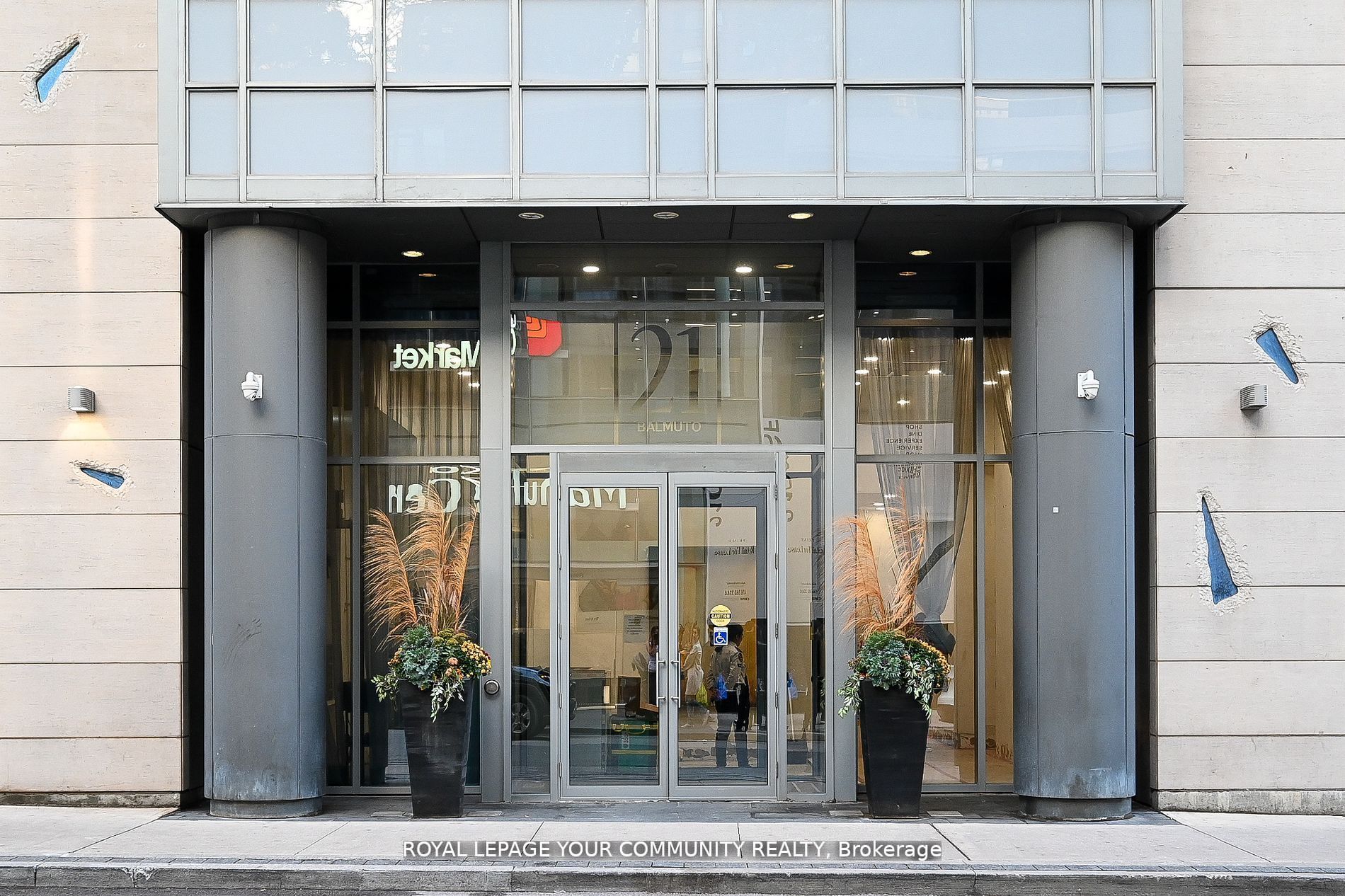 21 Balmuto Street Ph 35