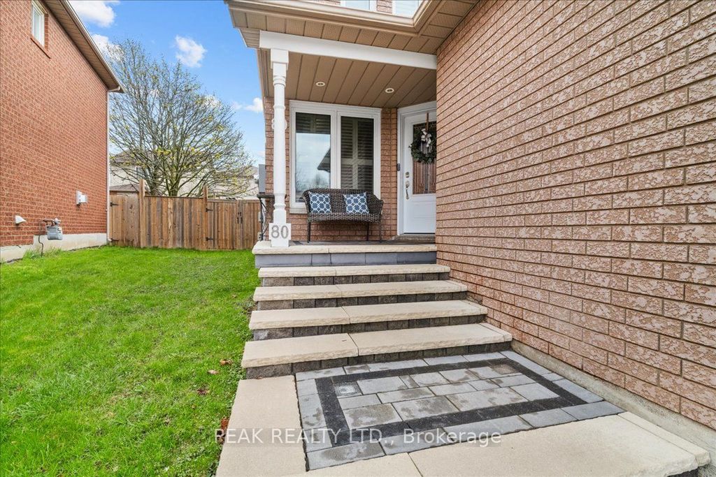 Photo of 80 Fry Crescent, Clarington, ON L1C 4Y3 (MLS # E12650824)