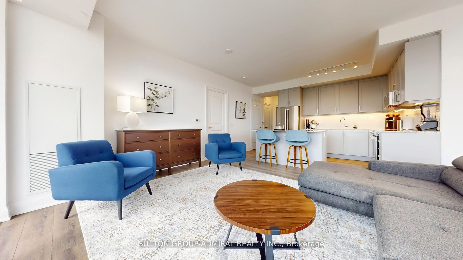 20 Gatineau Drive 1103