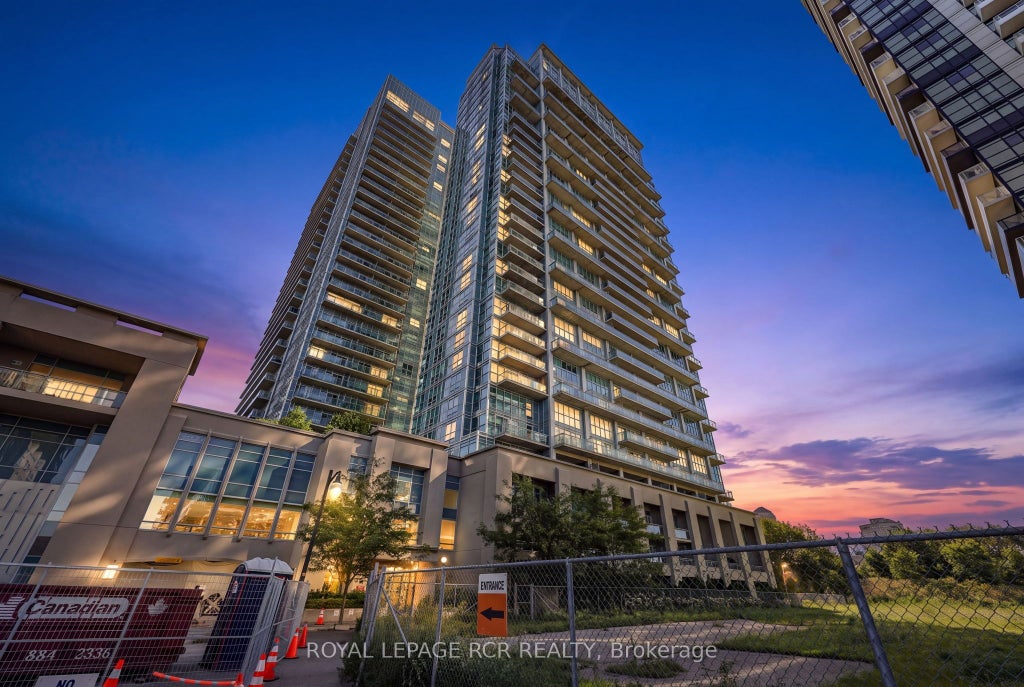 Photo of 165 Legion Road N #1022, Toronto, ON M8Y 0B3 (MLS # W13789030)