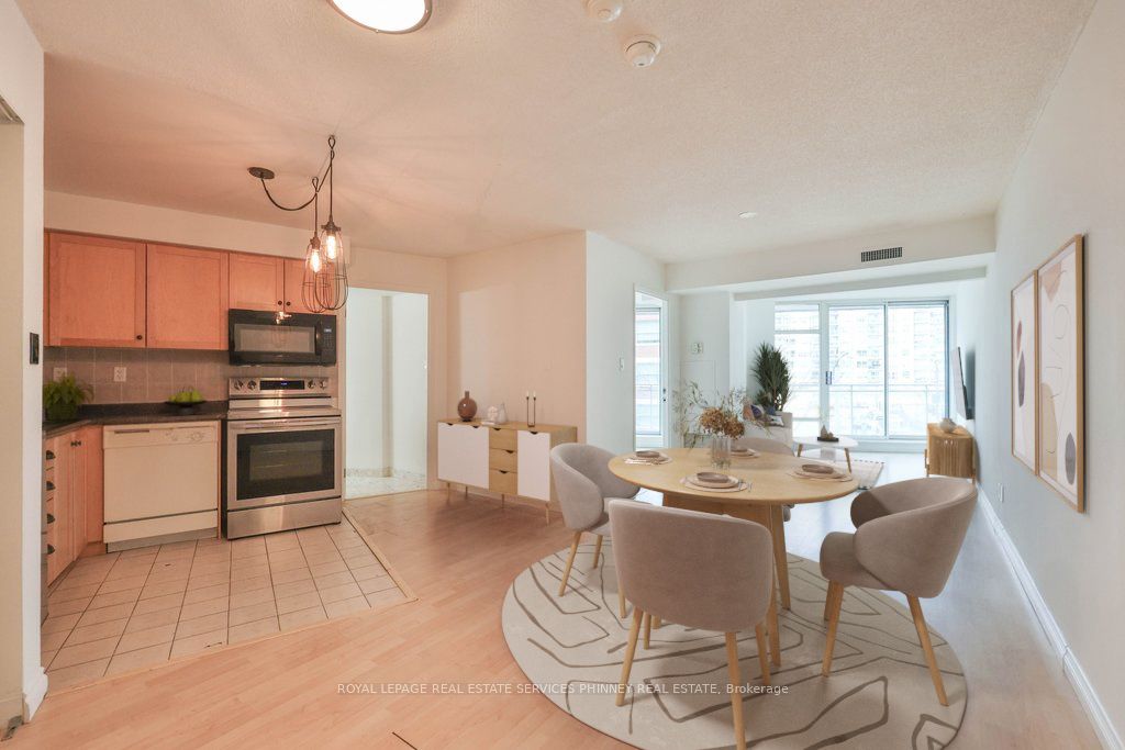 650 Queens Quay W 302