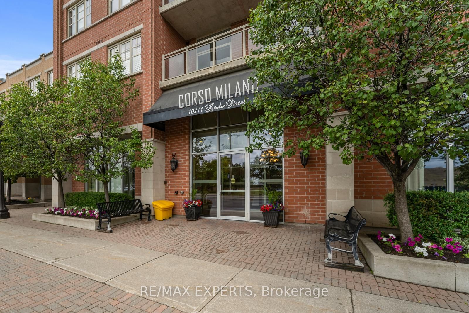 10211 Keele Street 105