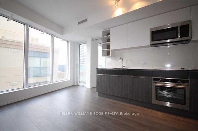 Photo of 68 Shuter Street #1009, Toronto, ON M5B 1B4 (MLS # C13985786)