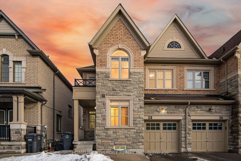 Photo of 28 Dolobram Trail, Brampton, ON L4A 4Y1 (MLS # W12683814)
