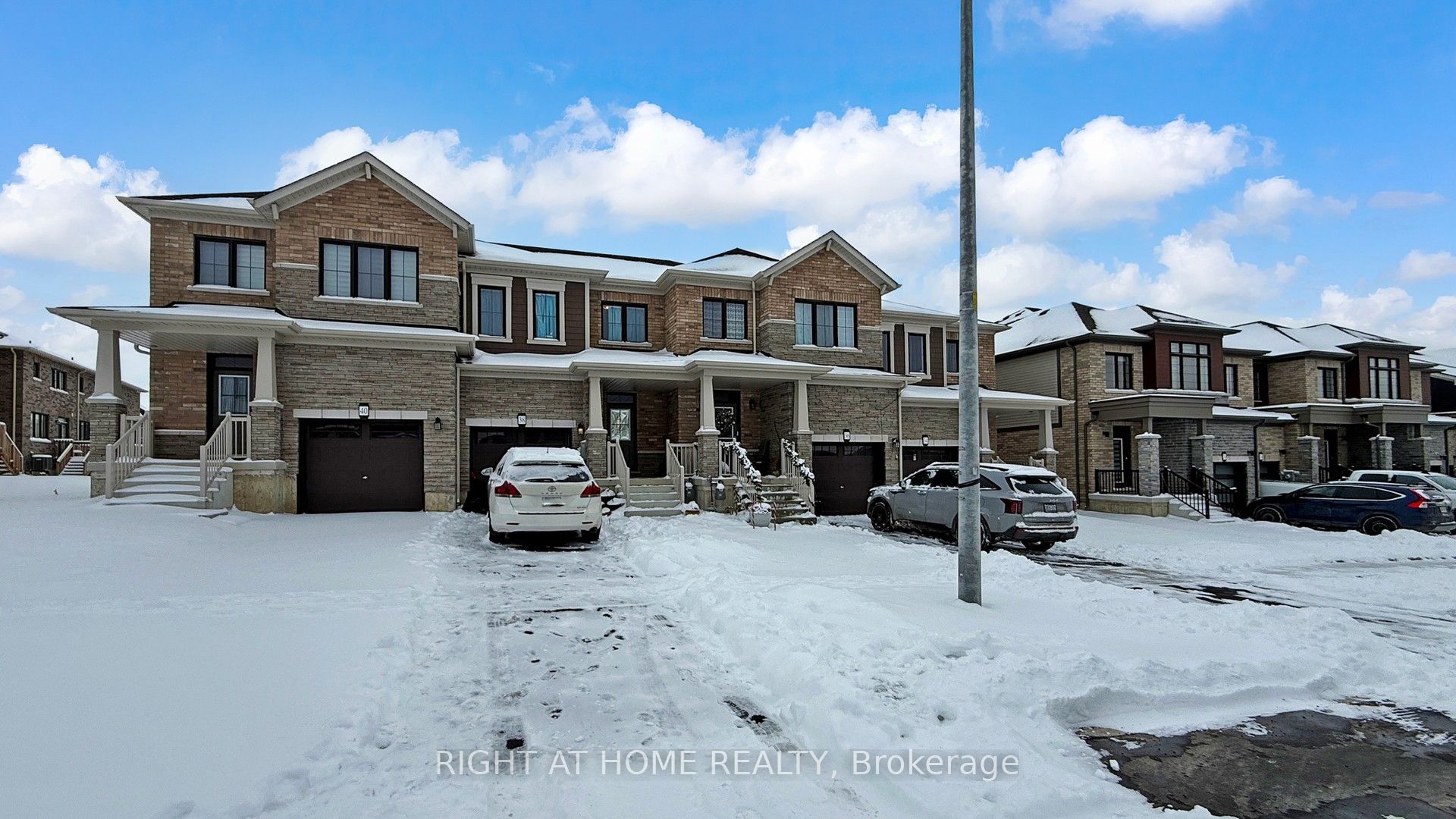 Photo 1 of 47 — 38 Lonsdale Road, Haldimand, ON N3W 0J6