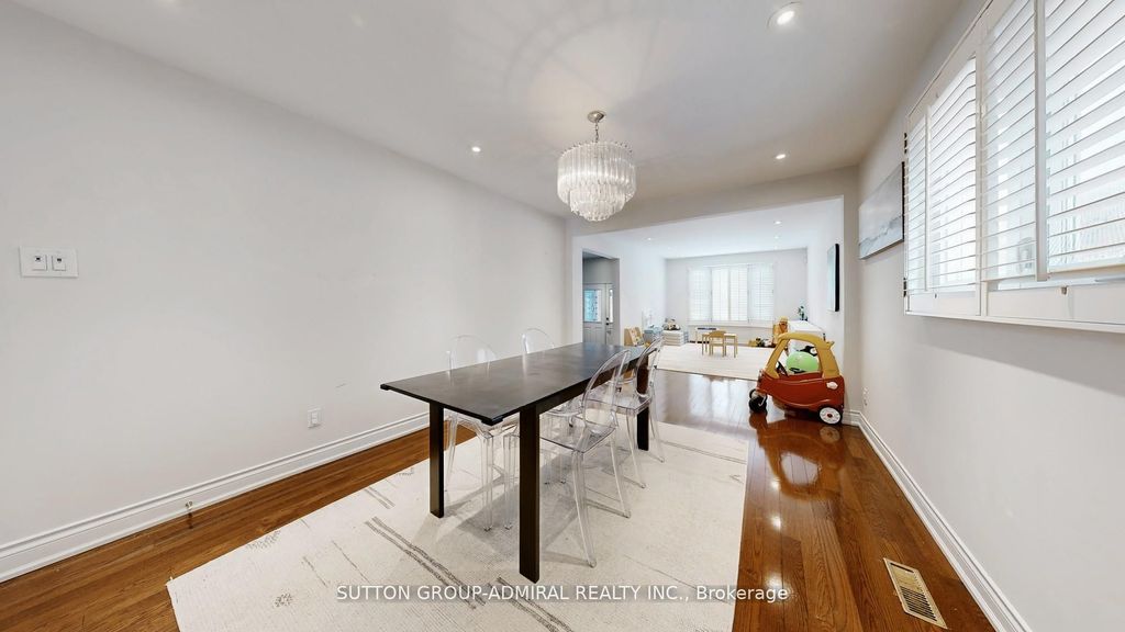 Photo of 239 Rose Green Drive, Vaughan, ON L4J 4R3 (MLS # N13041792)