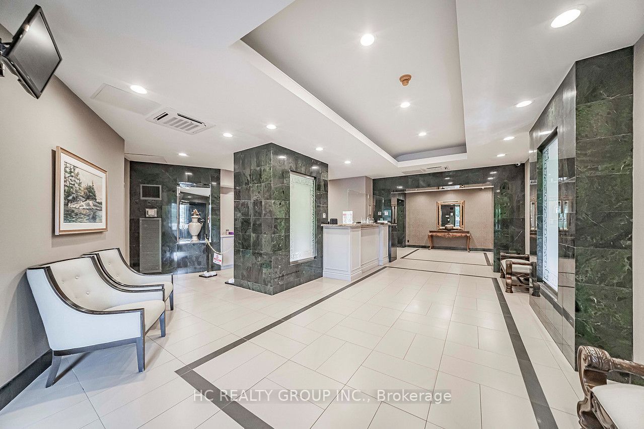 175 Bamburgh Circle 417