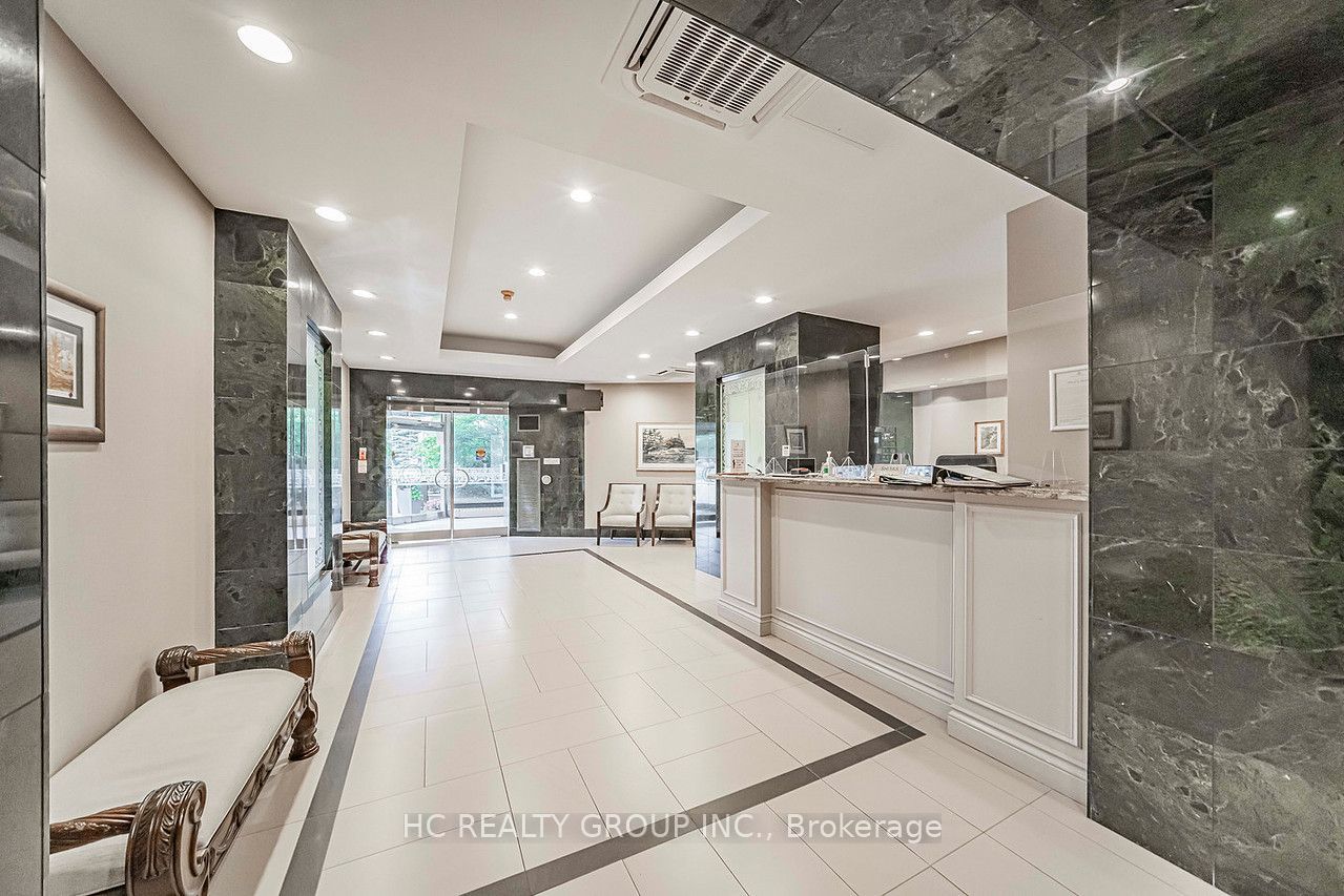 175 Bamburgh Circle 417