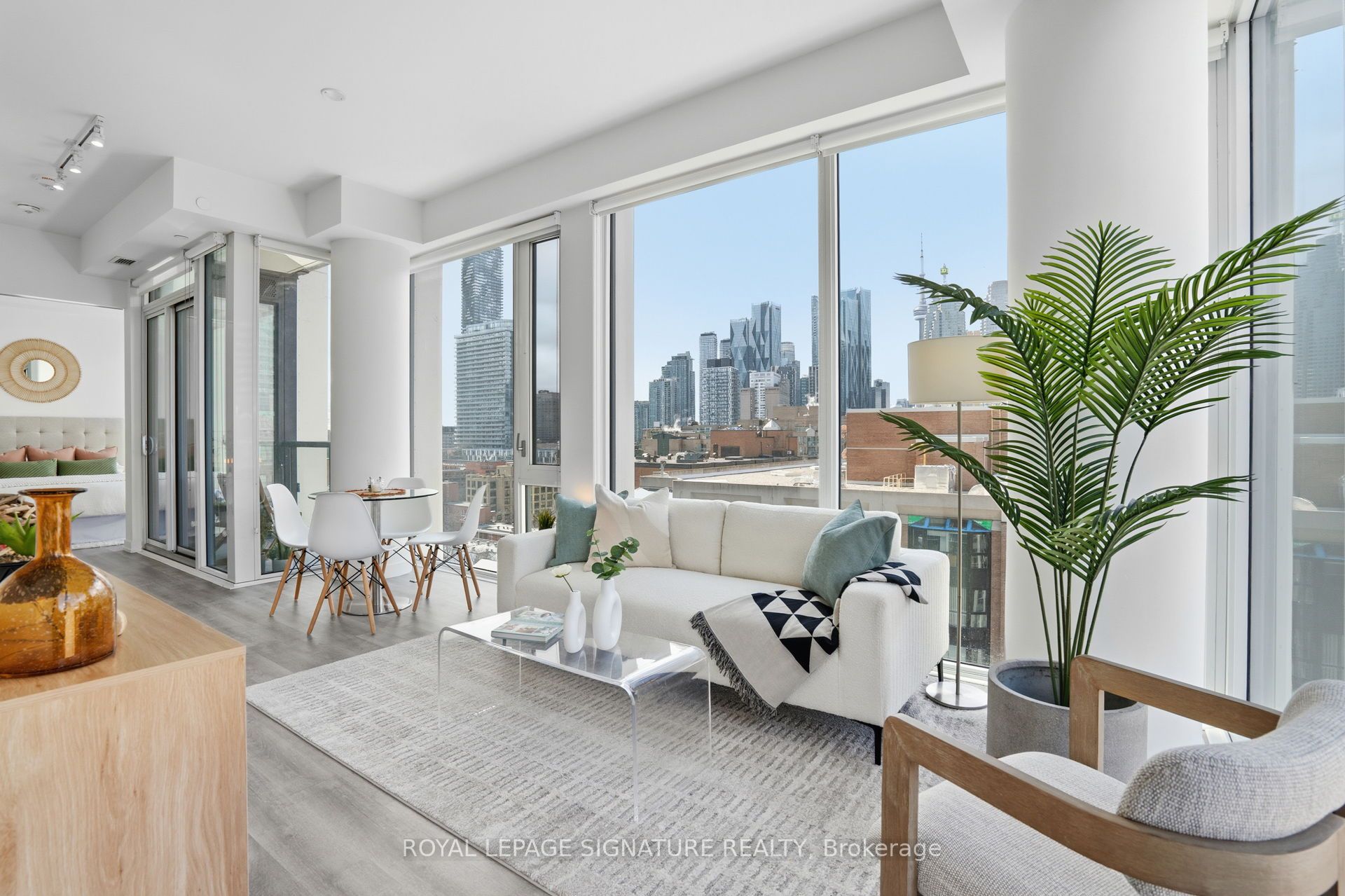 158 Front Street E 1003