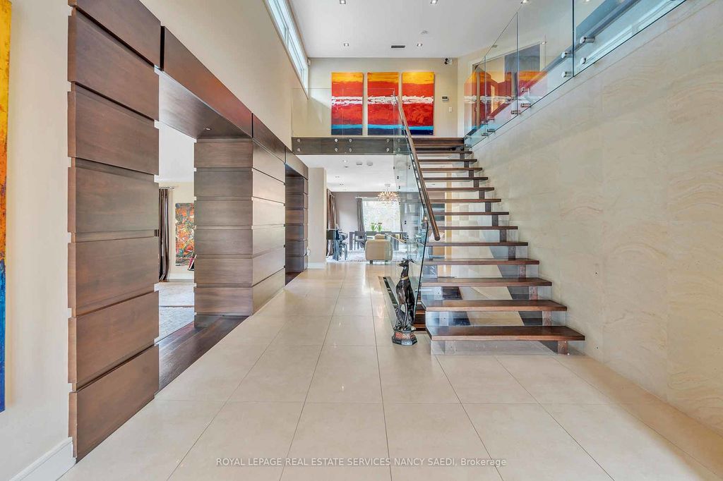 Photo of 36 Old Colony Road, Toronto, ON M2L 2J8 (MLS # N10408876)