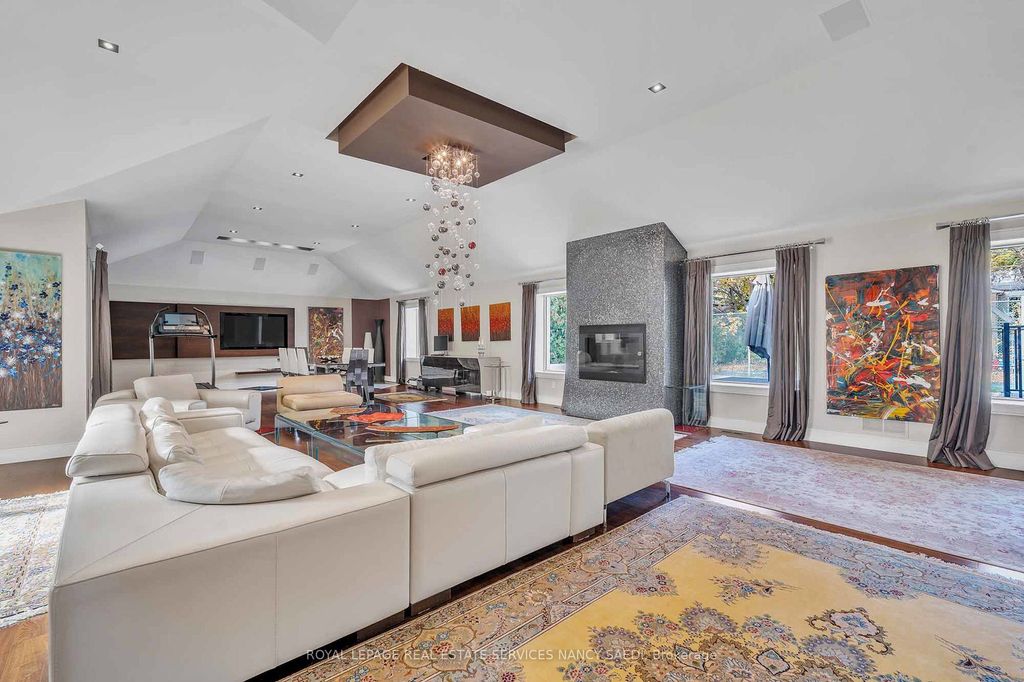 Photo of 36 Old Colony Road, Toronto, ON M2L 2J8 (MLS # N10408876)