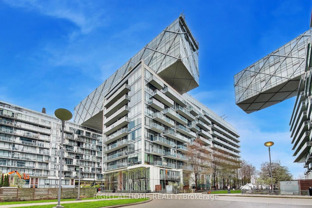 Photo of 39 Queens Quay E #918, Toronto, ON M5E 0A5 (MLS # C13136406)