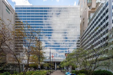 110 Bloor Street W 1201 Toronto ON M5S 2W7