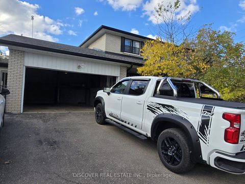 783 Bloor Street Mississauga ON L4Y 2M7