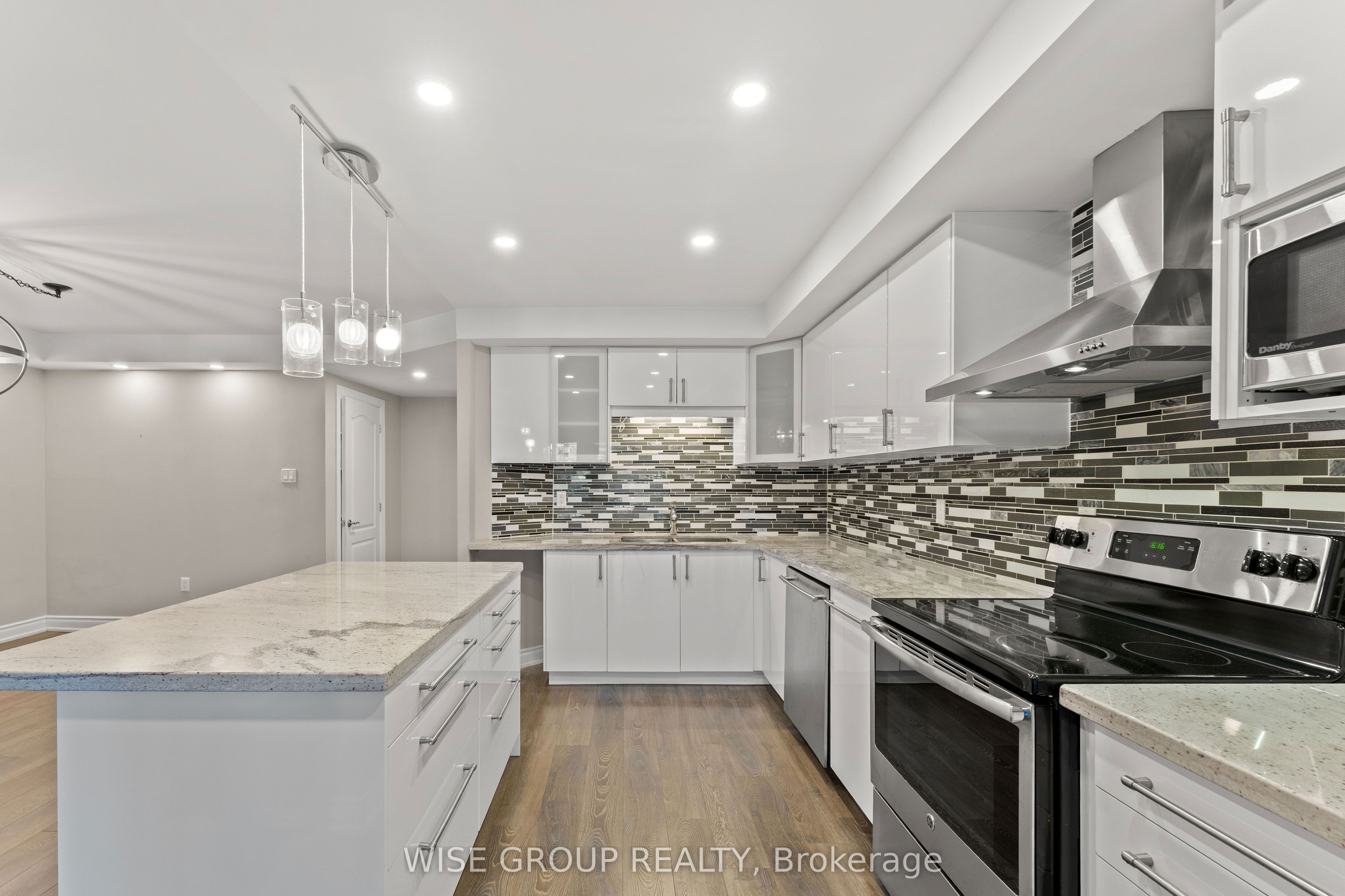 5 Weldrick Road W 113