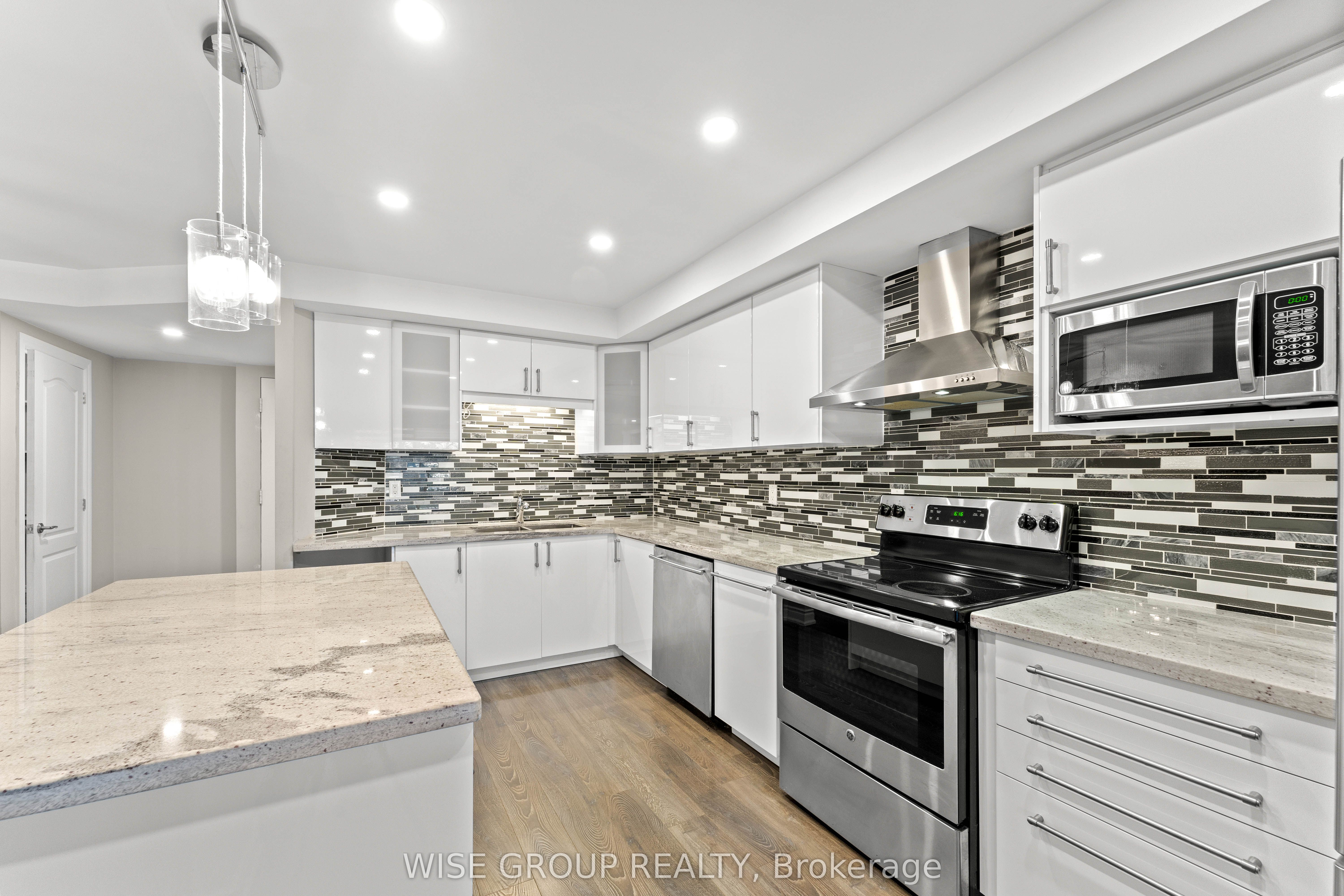 5 Weldrick Road W 113