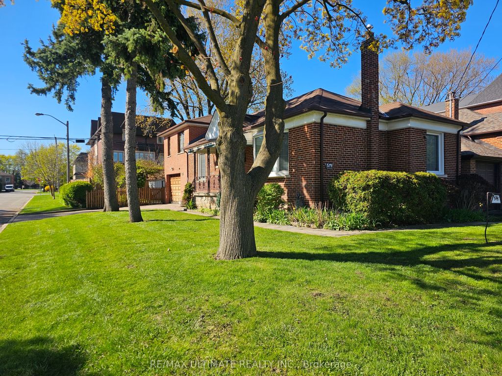 Photo of 519 Douglas Avenue, Toronto, ON M5M 1H7 (MLS # C13102350)