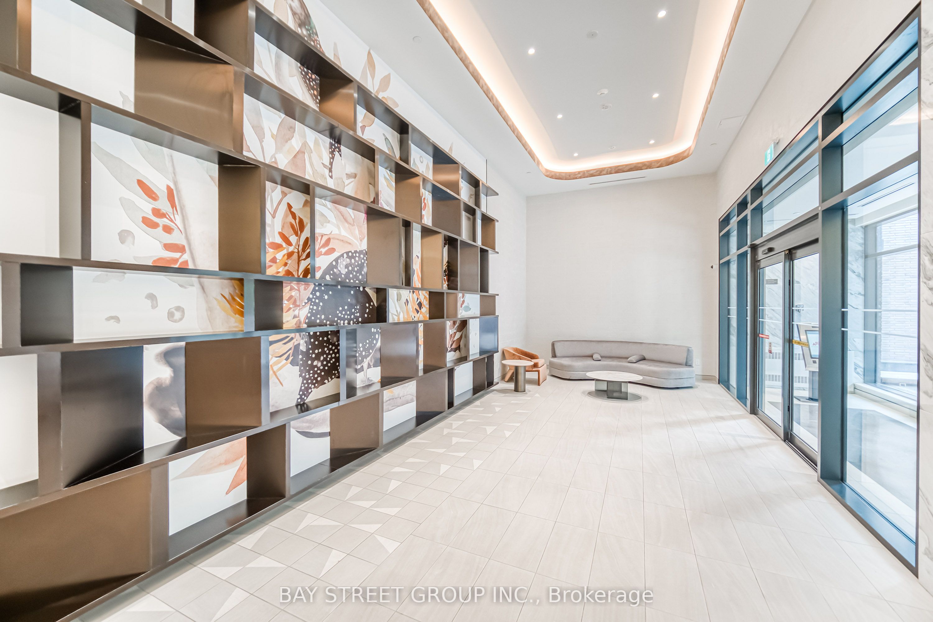 35 Tubman Avenue 513