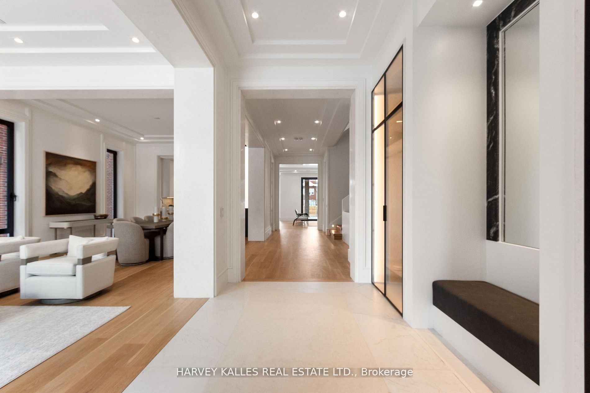 370 Glengrove Avenue W