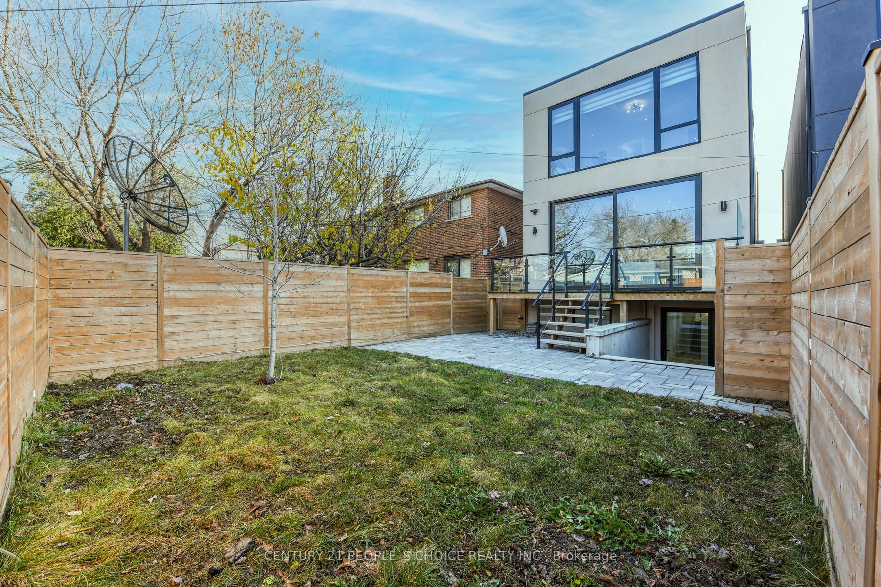 80A Evans Avenue