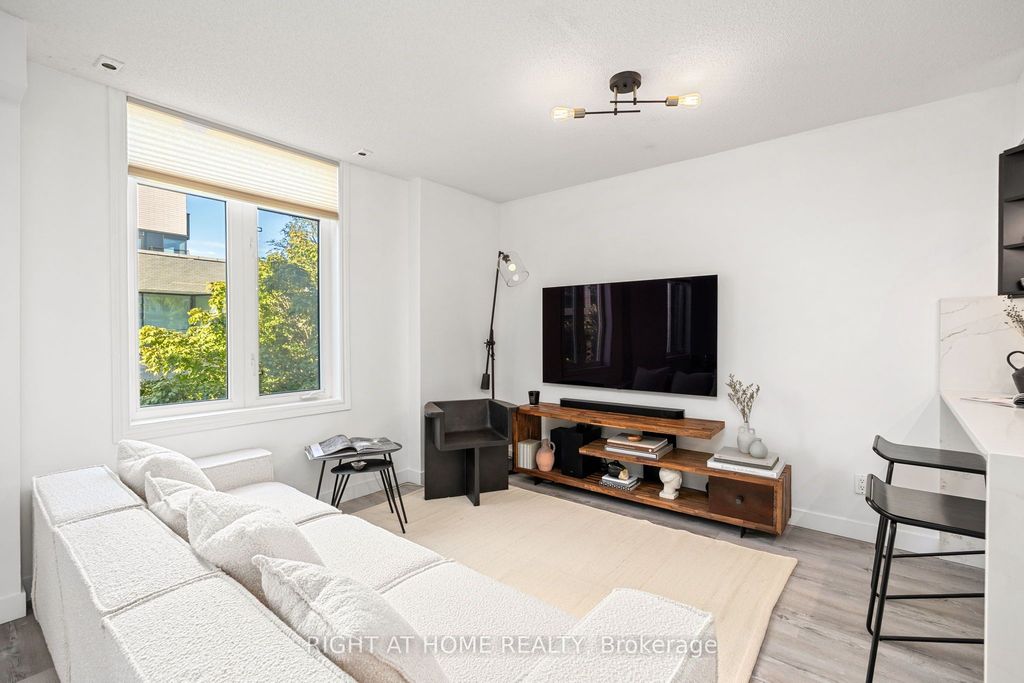 Photo of 43 SUDBURY Street #4304, Toronto, ON M6J 3W6 (MLS # C12408476)