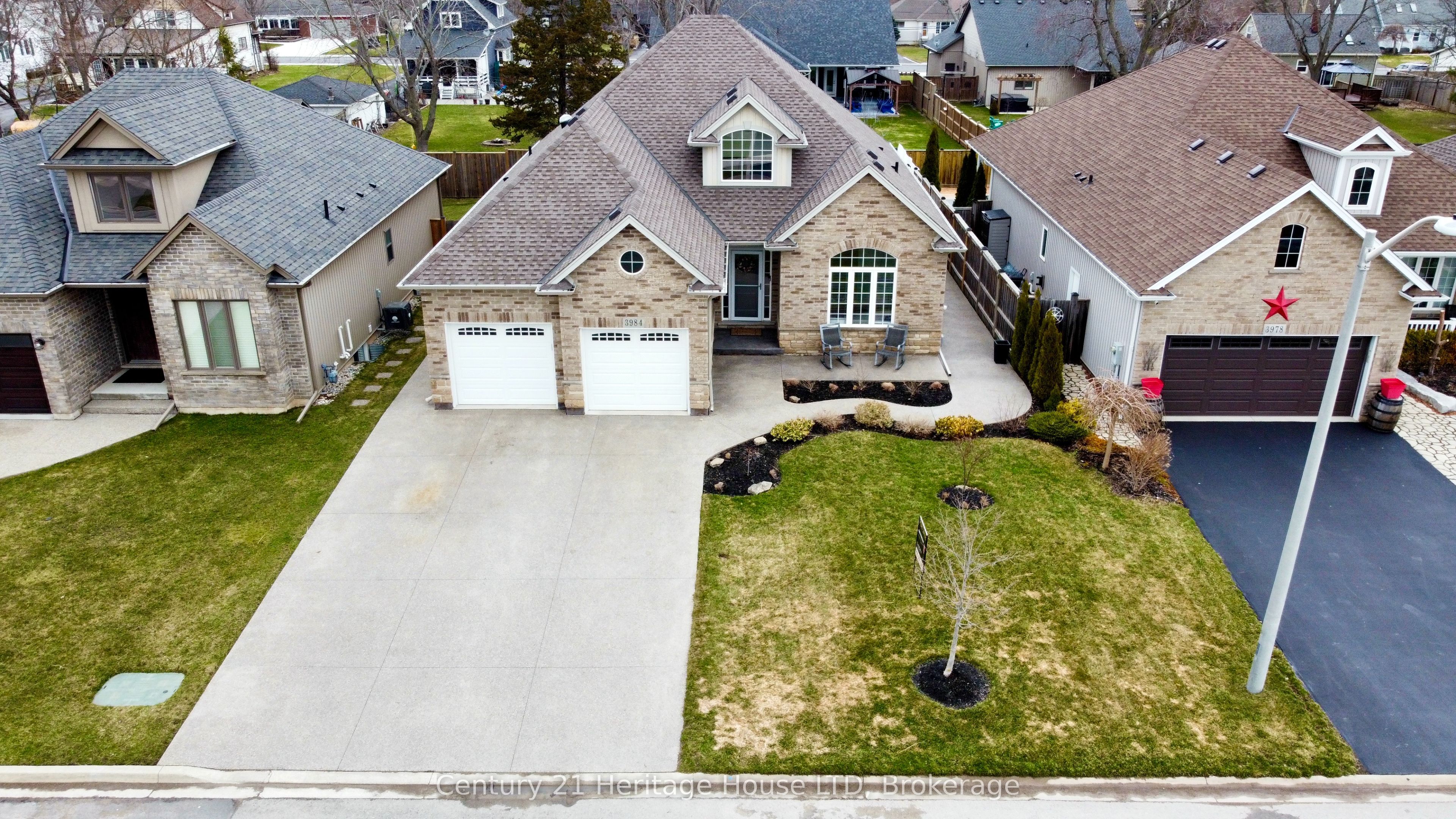 3984 VILLAGE CREEK Drive
