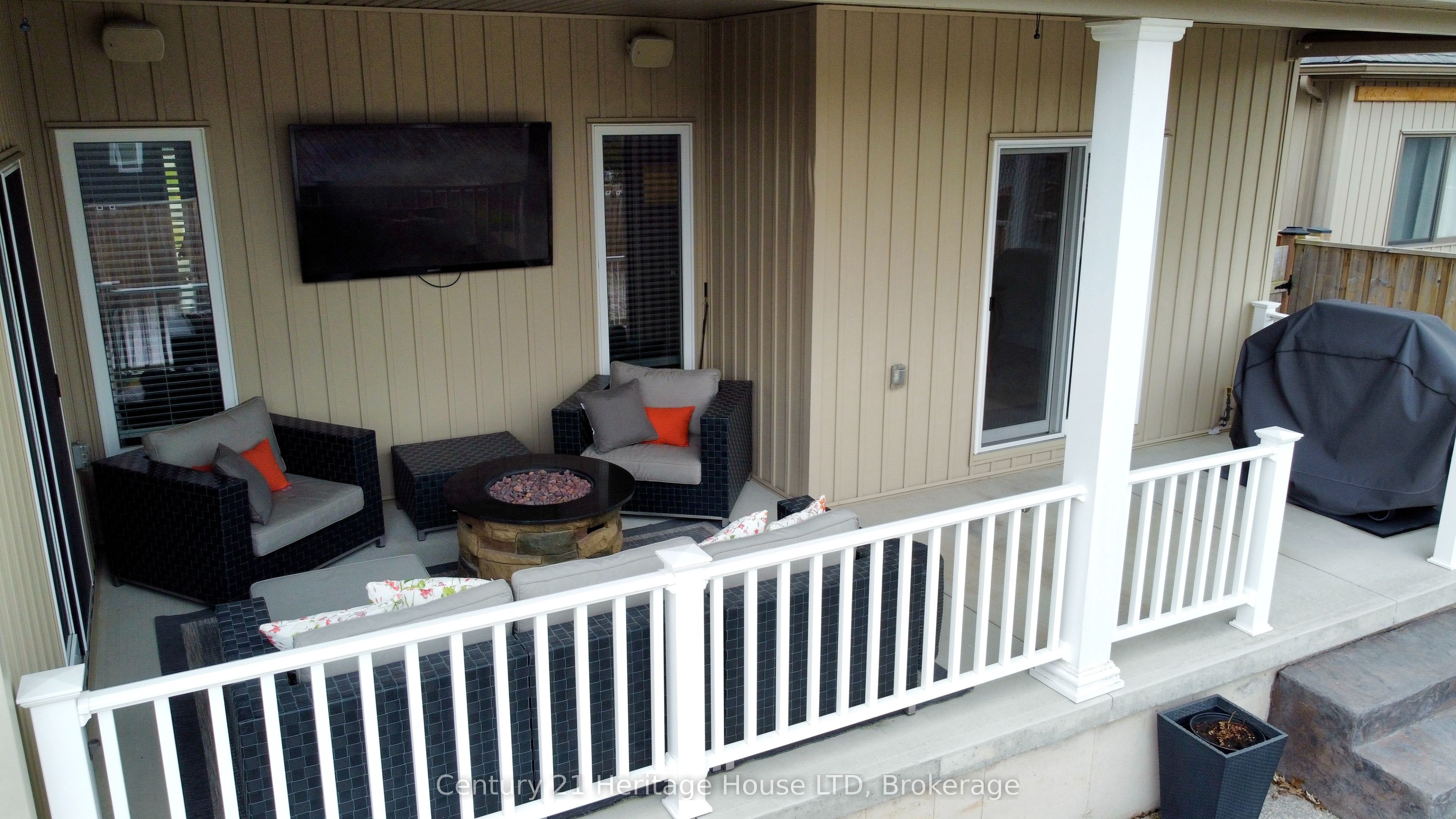 3984 VILLAGE CREEK Drive