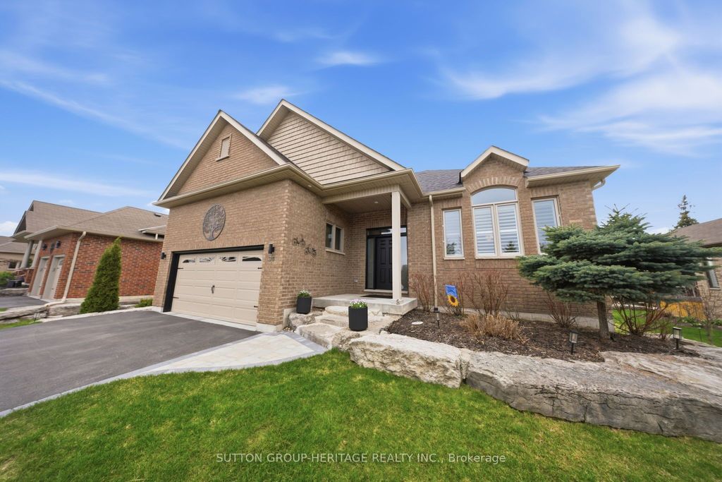 Photo of 36 Huntingwood Crescent, Kawartha Lakes, ON K0M 1A0 (MLS # X13056008)