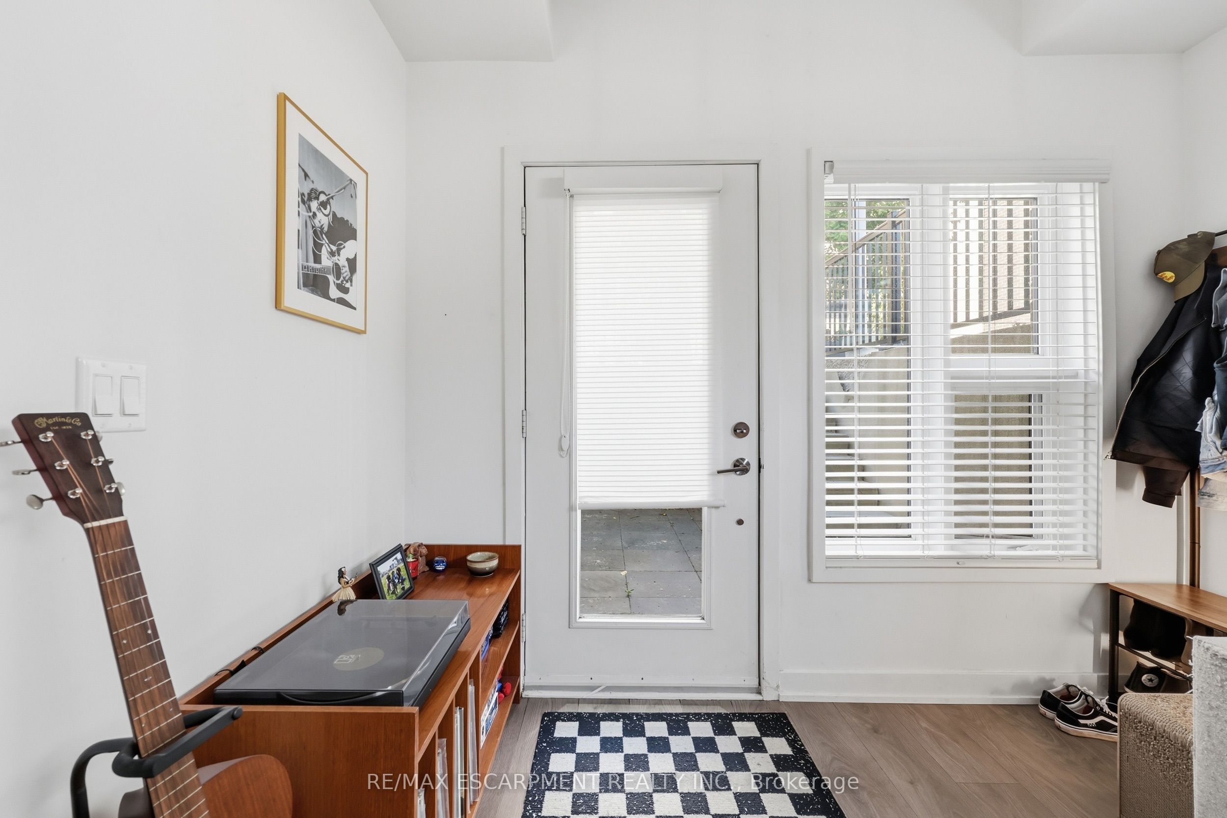 1129 Cooke Boulevard 613
