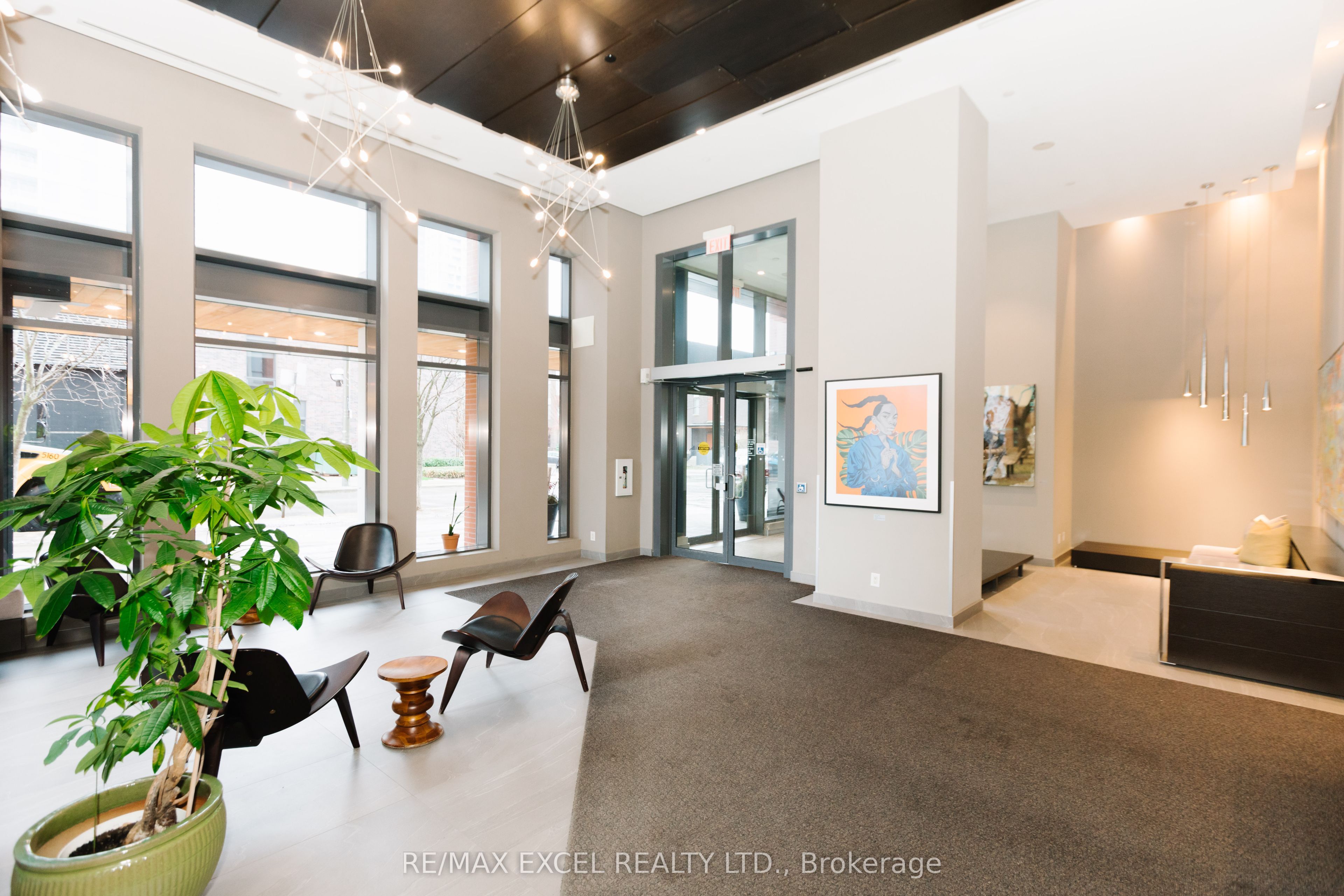 170 Sumach Street 1307