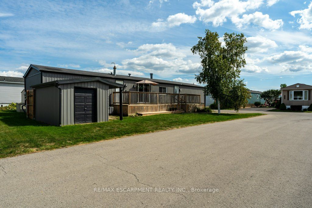 Photo of 4587 Rebecca Lane, Lincoln, ON L0R 1B1 (MLS # X12404032)