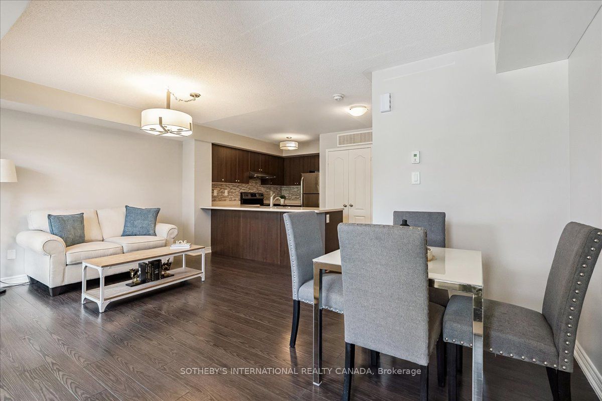 5625 Oscar Peterson Boulevard 19