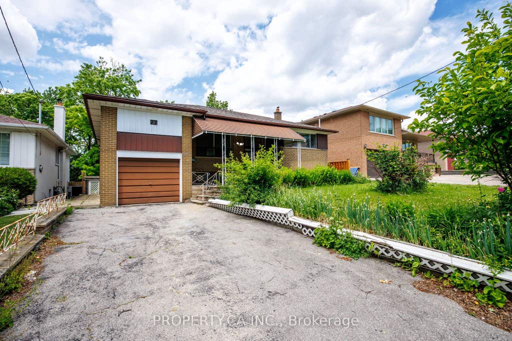 Photo of 77 Troutbrooke Drive, Toronto, ON M3M 1S6 (MLS # W13538318)