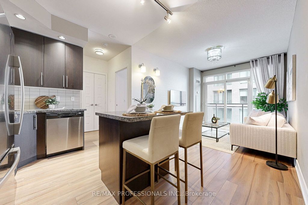 Photo of 28 Linden Street #1601, Toronto, ON M4Y 0A4 (MLS # C12389629)