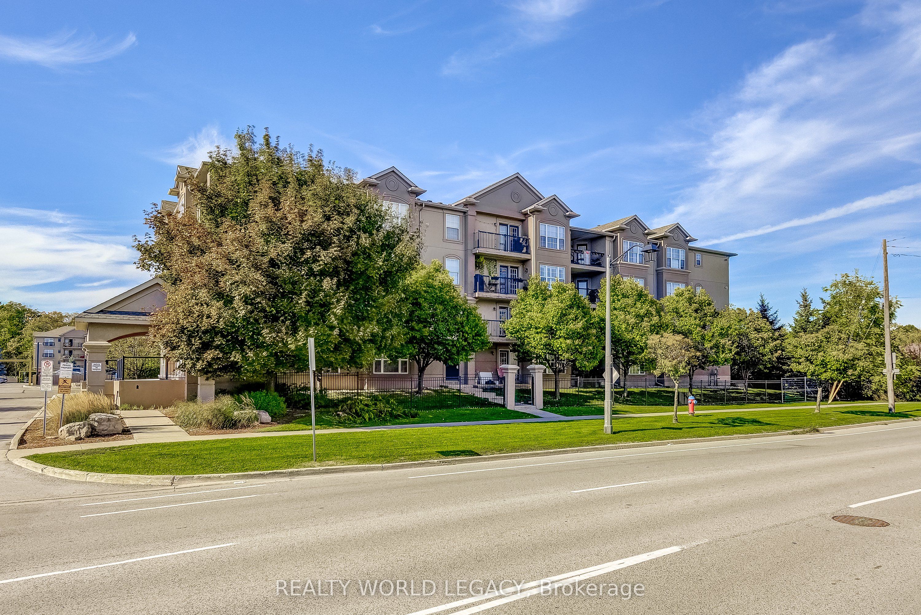 2055 Appleby Line 103