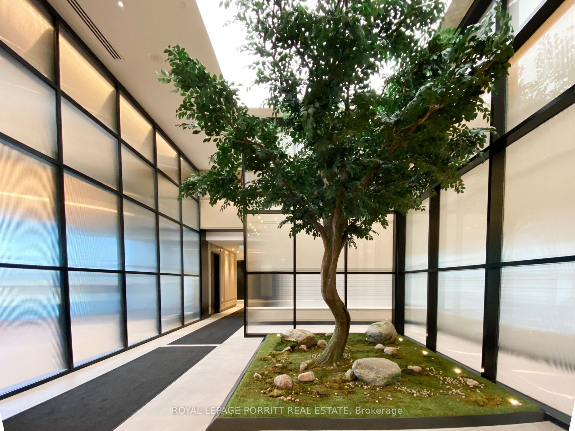 3220 William Coltson Avenue 405