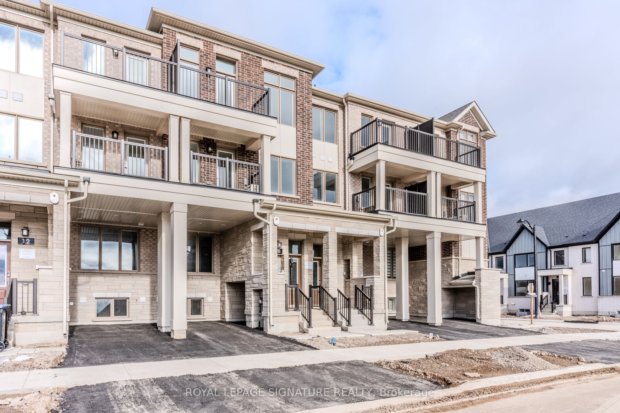 10 Timberfall Drive