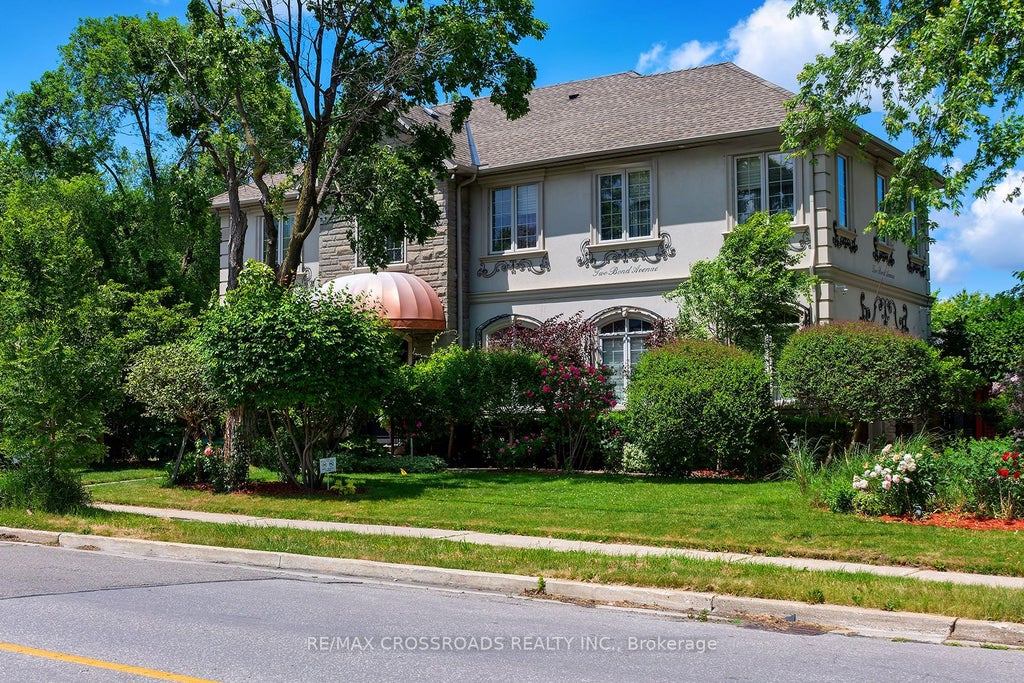 Photo of 2 Bond Avenue, Toronto, ON M3B 1L8 (MLS # C13474582)