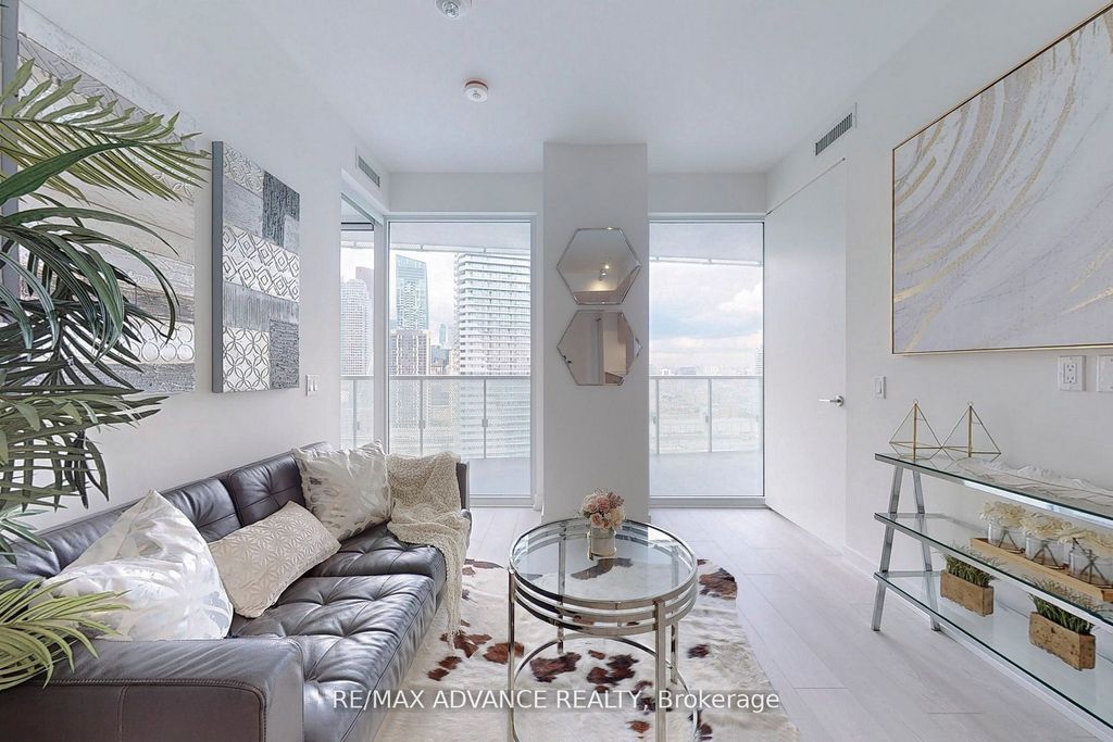 Photo of 15 Queens Quay E #2508, Toronto, ON M5E 0A5 (MLS # C12604896)