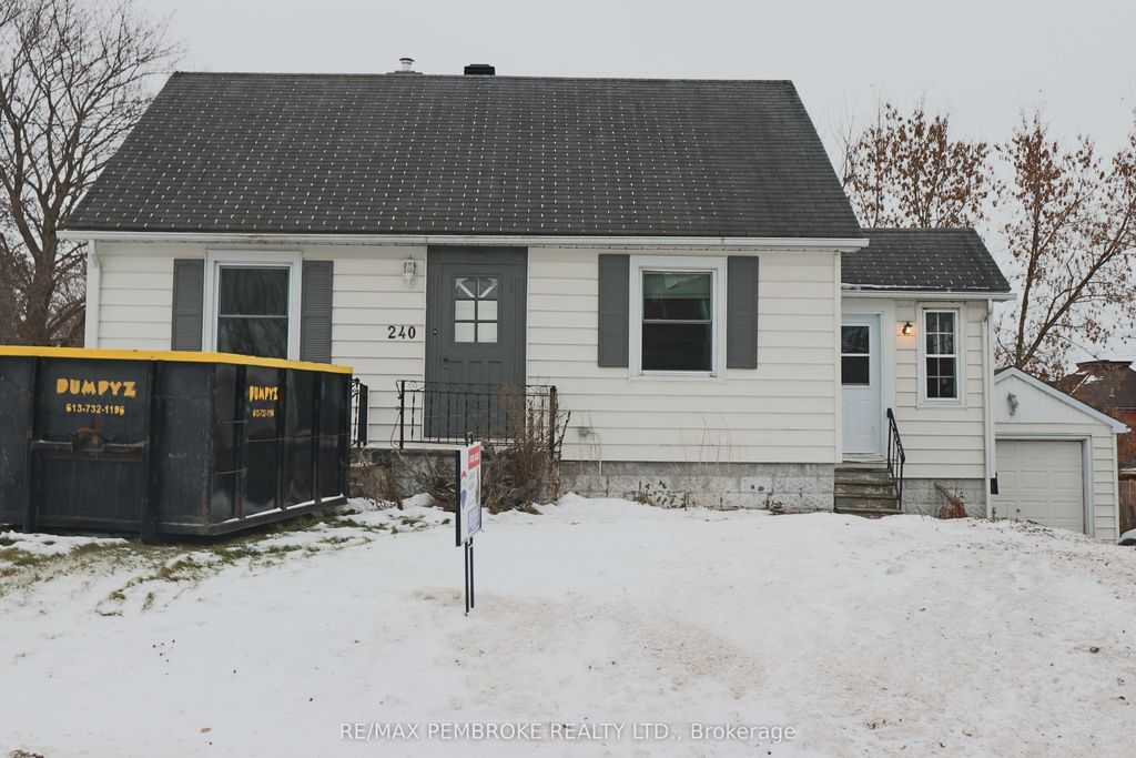 Photo of 240 Dunlop Street, Pembroke, ON K8A 2P9 (MLS # X12645046)