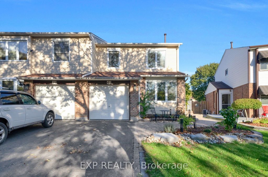 Photo of 41 Teresa Drive, Whitby, ON L1N 6H9 (MLS # E12457589)
