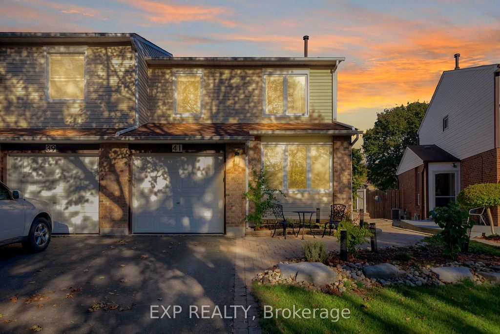 Photo of 41 Teresa Drive, Whitby, ON L1N 6H9 (MLS # E12457589)