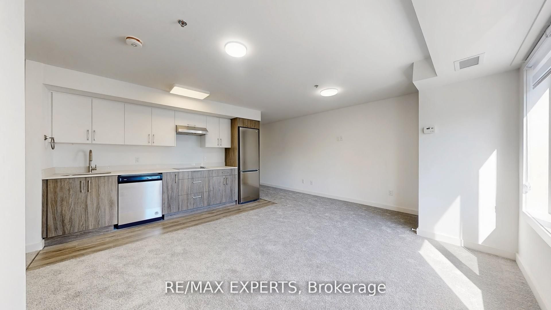 45 Connaught Avenue 303